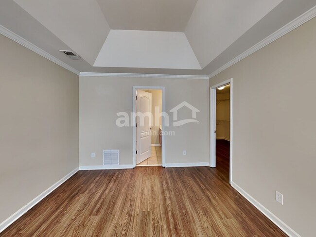 Building Photo - 183 Diamond Ridge Ave