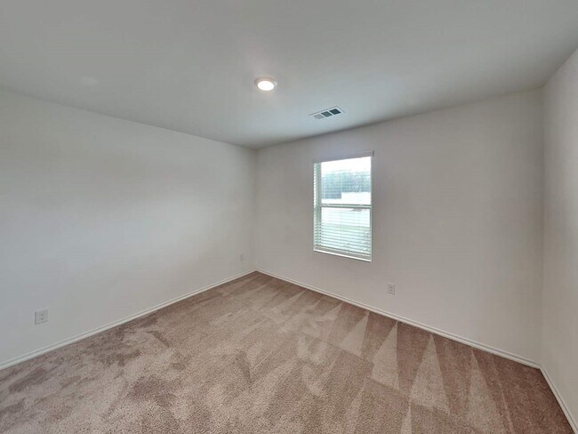 Building Photo - 18726 Faustina Way