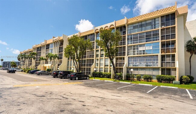 Building Photo - 601 Three Islands Boulevard