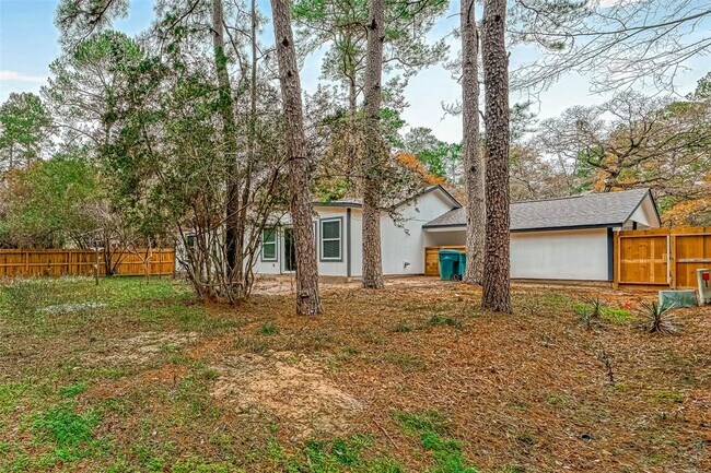 Building Photo - 1508 E Red Cedar Cir