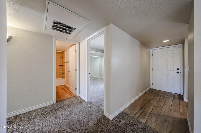 Building Photo - 3435 W Danbury Dr