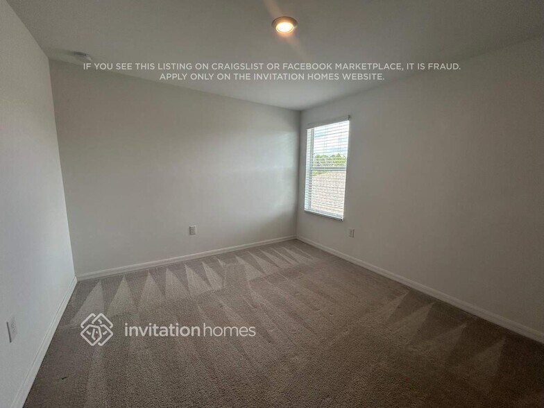 Building Photo - 4271 Palatina Way