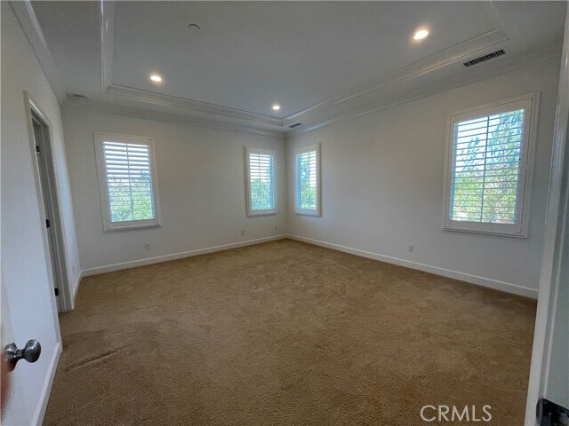 Building Photo - 123 Stallion