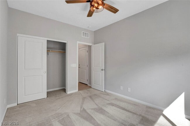 Building Photo - 8067 Tank Loop St