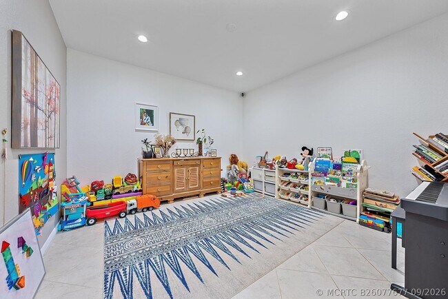 Building Photo - 119 Whale Cay Way