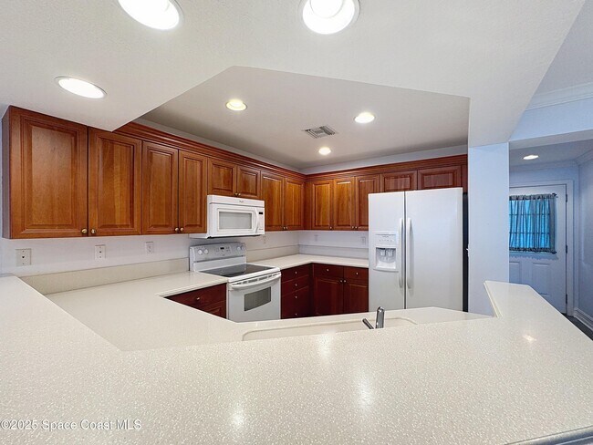 Building Photo - 2464 Hemingway Ln