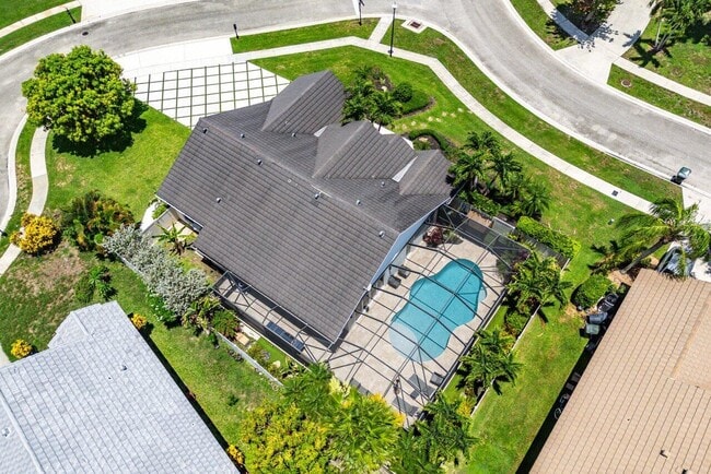 Building Photo - 2470 Sandstone Ct