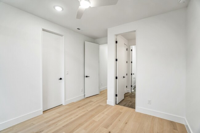 Building Photo - 808 Culpepper Ln