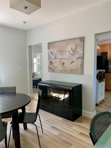 Building Photo - 26 Main St