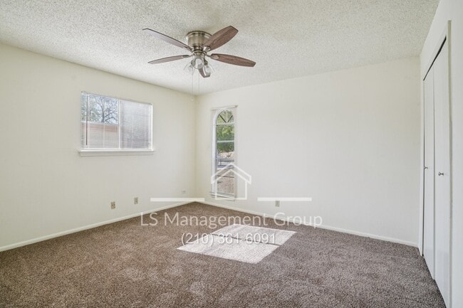 Building Photo - 6607 Cherryleaf St