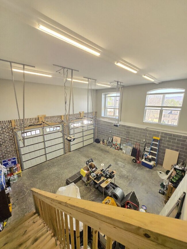 Building Photo - Amazing House In Windstone Available For P...