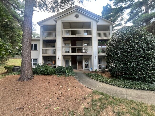 Primary Photo - 1041 Churchill Downs Ct