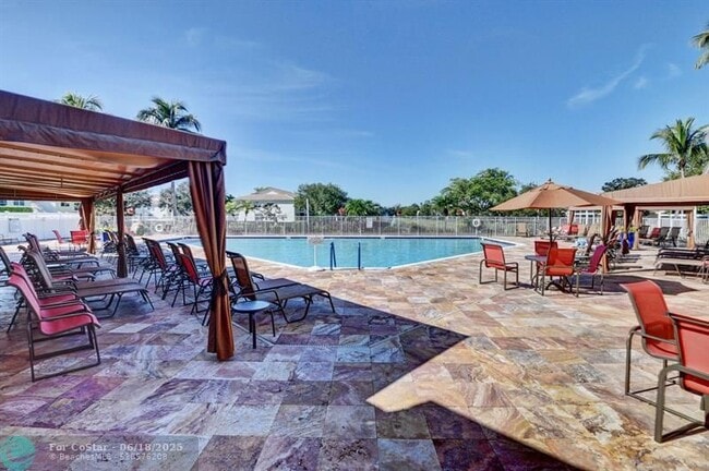 Building Photo - 9631 Orchid Grove Trail