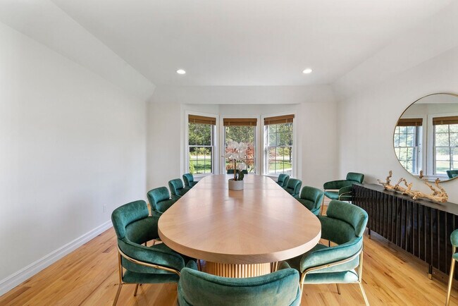 Building Photo - 45 Conklingtown Rd