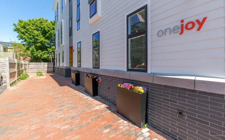 Building Photo - 1 Joy Pl