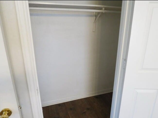 Building Photo - July 2026 Move in! Adorable 1 bedroom 1 bathroom with a Yard!