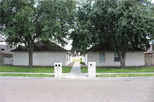 Primary Photo - 2016 W Western Dr