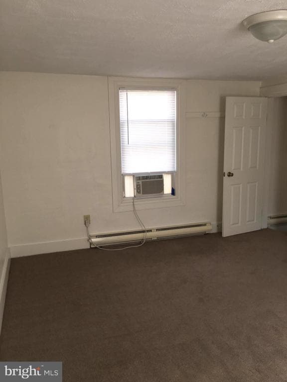 Building Photo - 402 Dorsey Ave