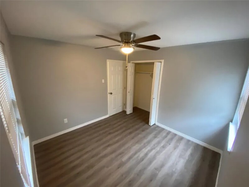 Building Photo - 4606 Harvey Dr