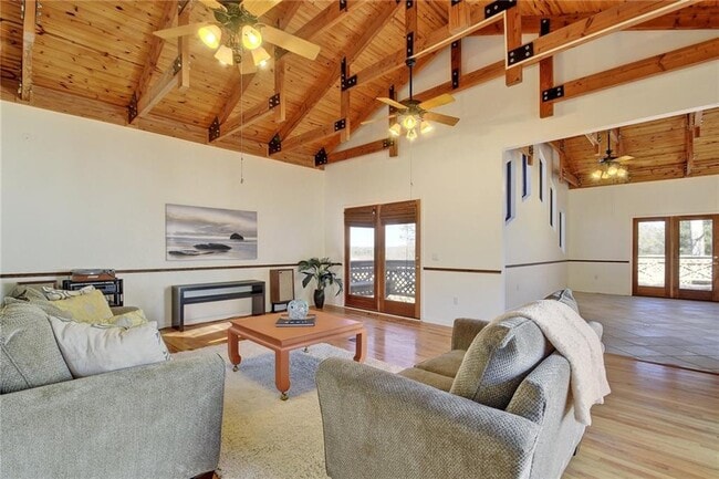 Building Photo - 301 Canvasback Dr