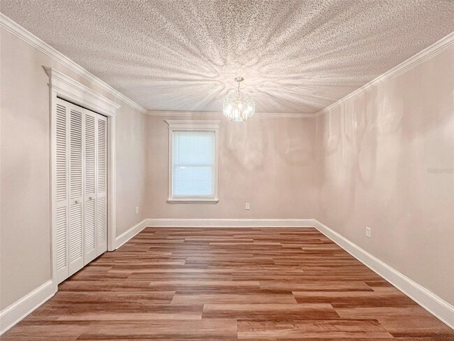 Building Photo - 2926 Forestgreen Dr S