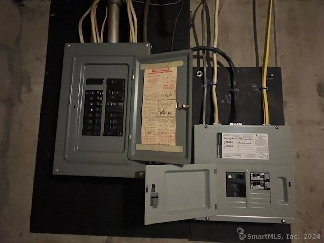 Building Photo - 4 Providence Ave