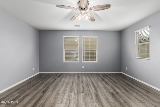 Building Photo - 40489 W Helen Ct