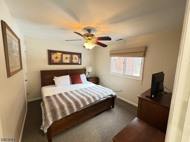 Building Photo - 3 Telemark Dr