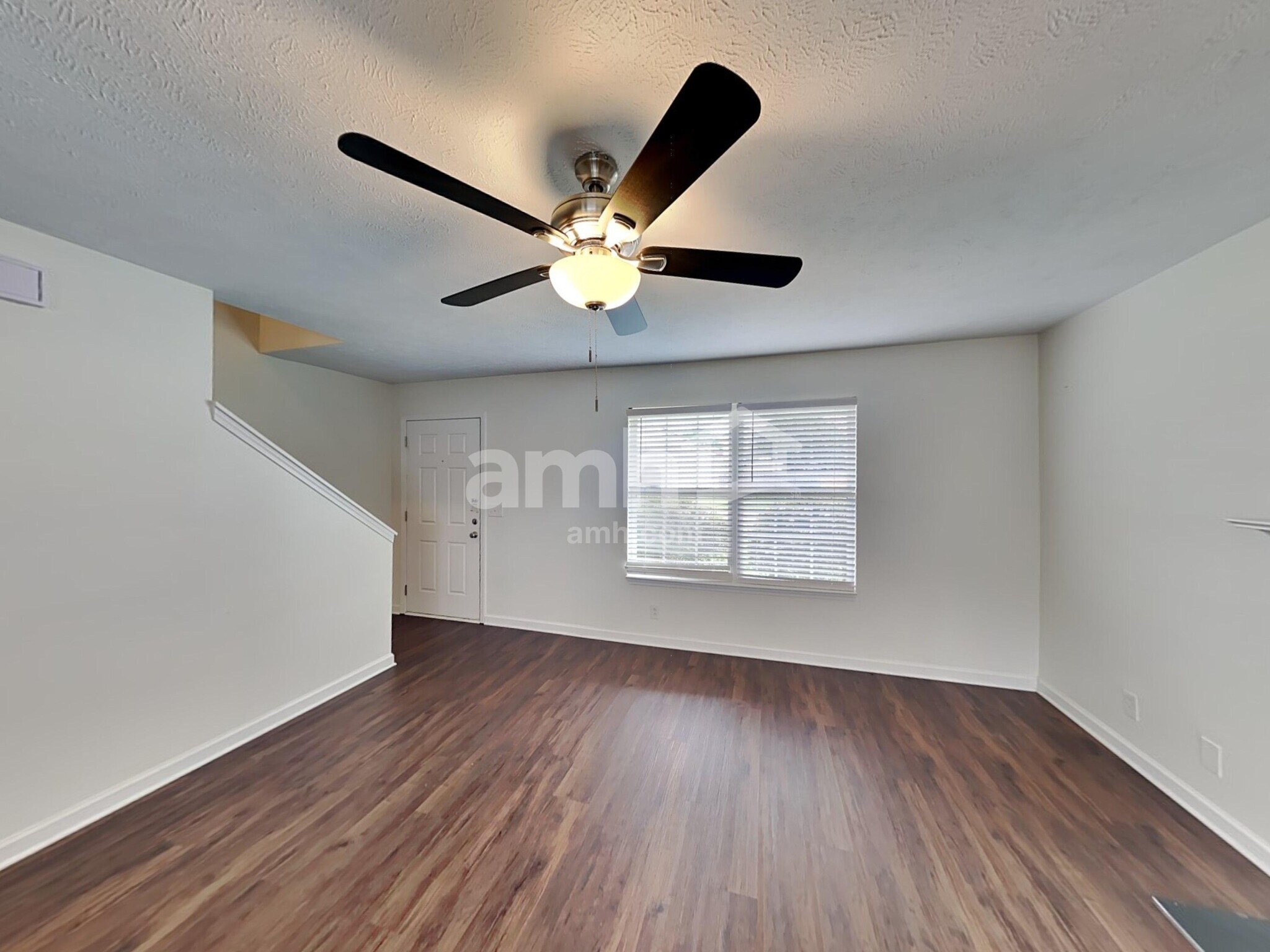 Building Photo - 1609 Carrick Dr