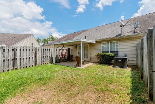 Building Photo - 312 Caldwell Cir