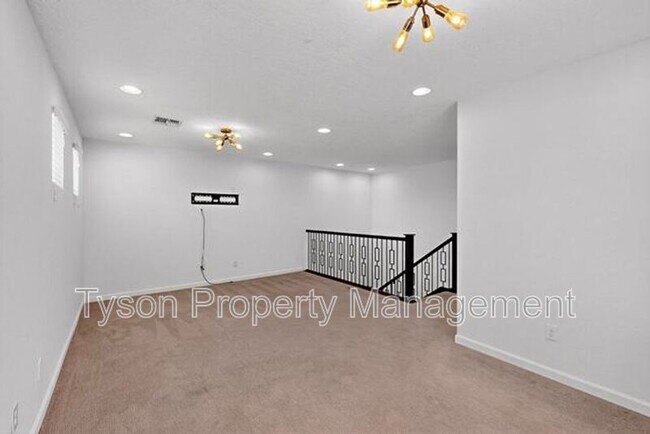 Building Photo - 6316 Vista del Bosque Dr