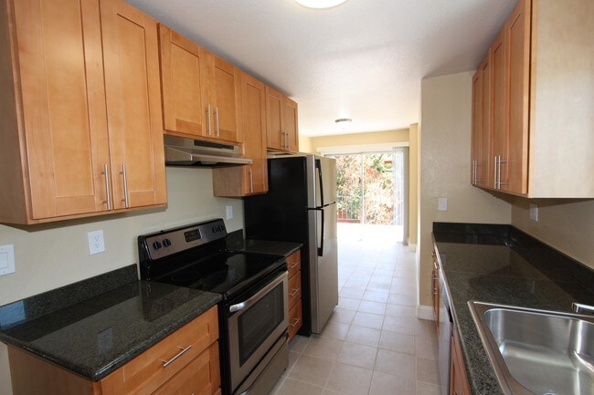 Building Photo - 3809 Maybelle Ave