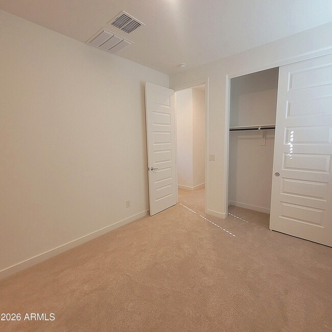 Building Photo - 9833 W Catalina Dr