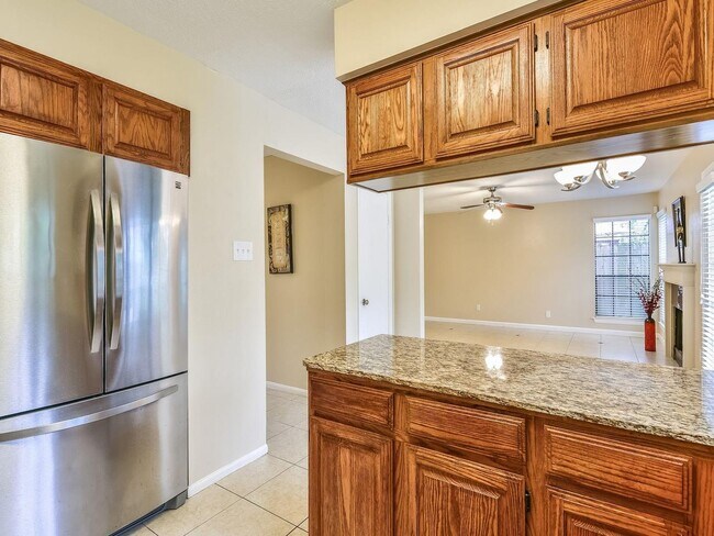 Building Photo - 14819 Cobre Valley Dr