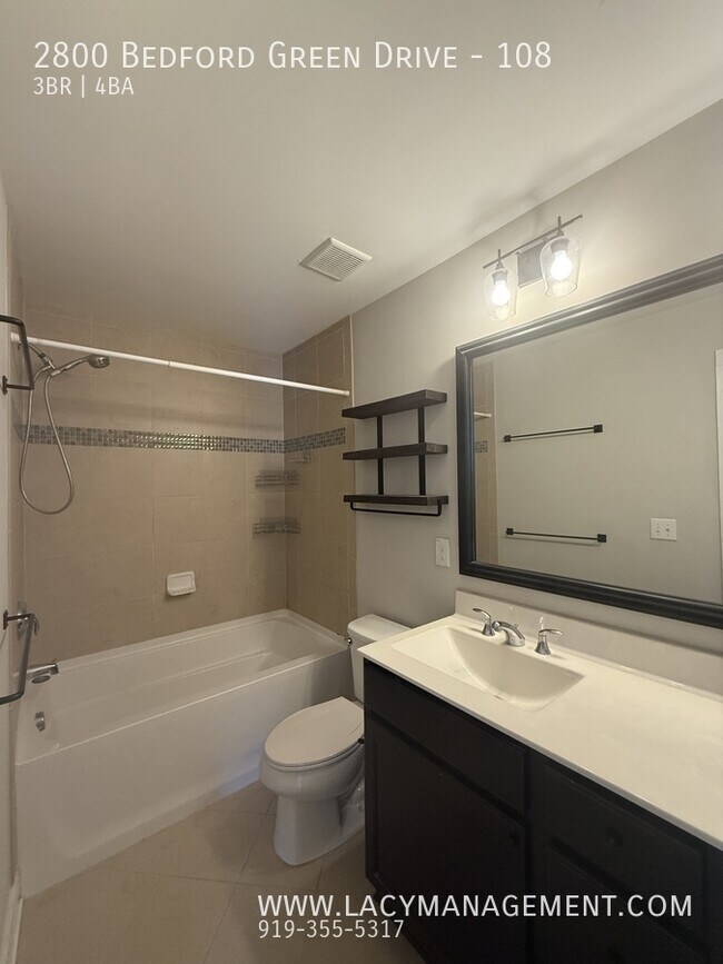 Building Photo - 2800 Bedford Green Dr