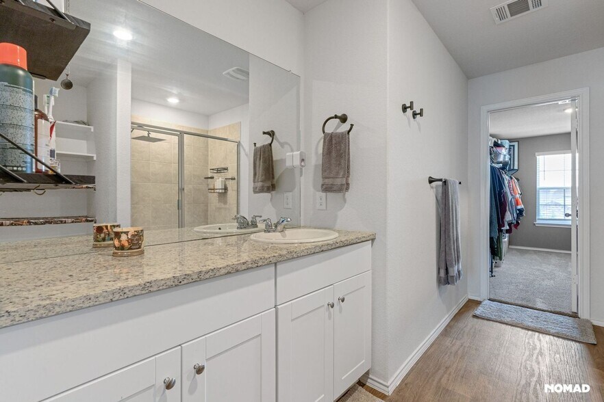 Building Photo - 2965 Wolfcreek