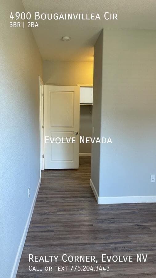 Building Photo - 4900 Bougainvillea Cir