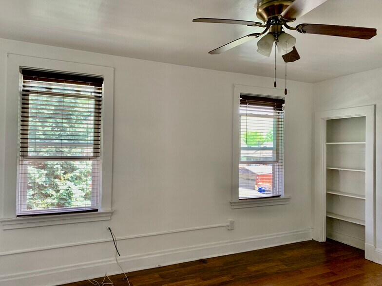 Bedroom - 1044 Welfer St