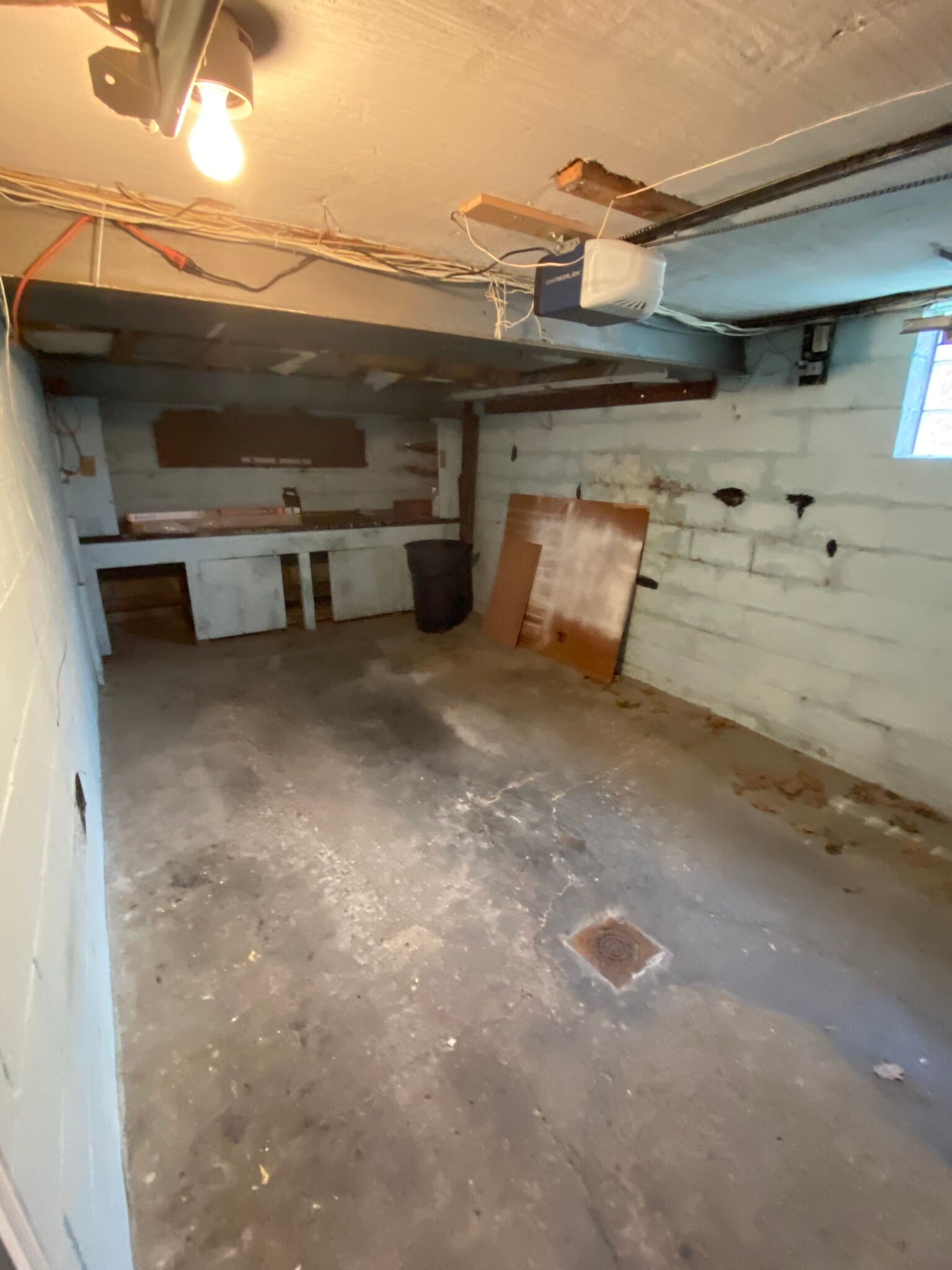 Building Photo - 906 Woodland Ave