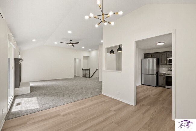 Building Photo - Available for a June Move-in Date.