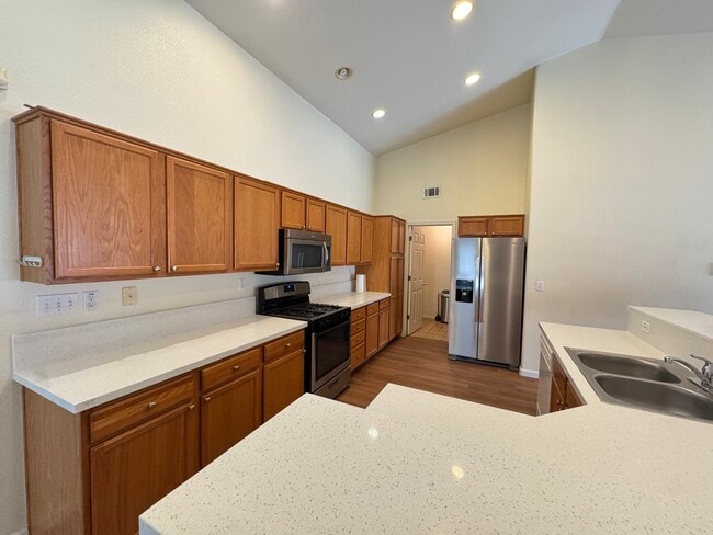 Building Photo - 5133 Trailridge Way