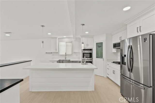 Building Photo - 10144 Gaviota Ave