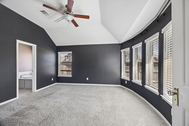 Building Photo - 3738 Amoroso Dr