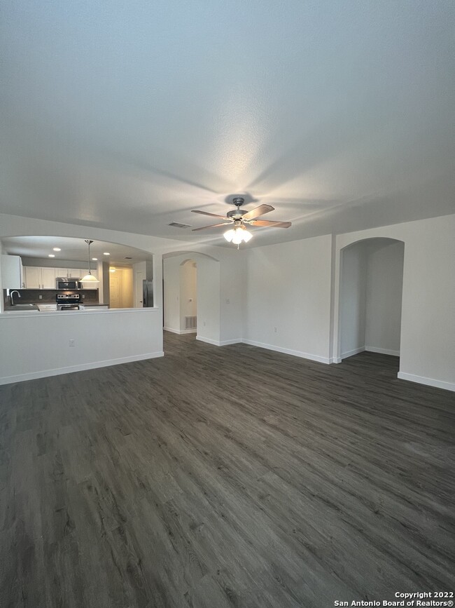 Building Photo - 9116 China Rose Dr