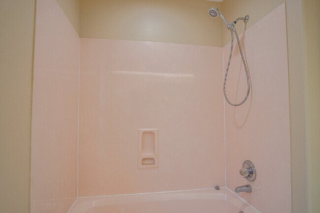 Building Photo - Spacious 4-Bedroom Cantonment Home with Sc...