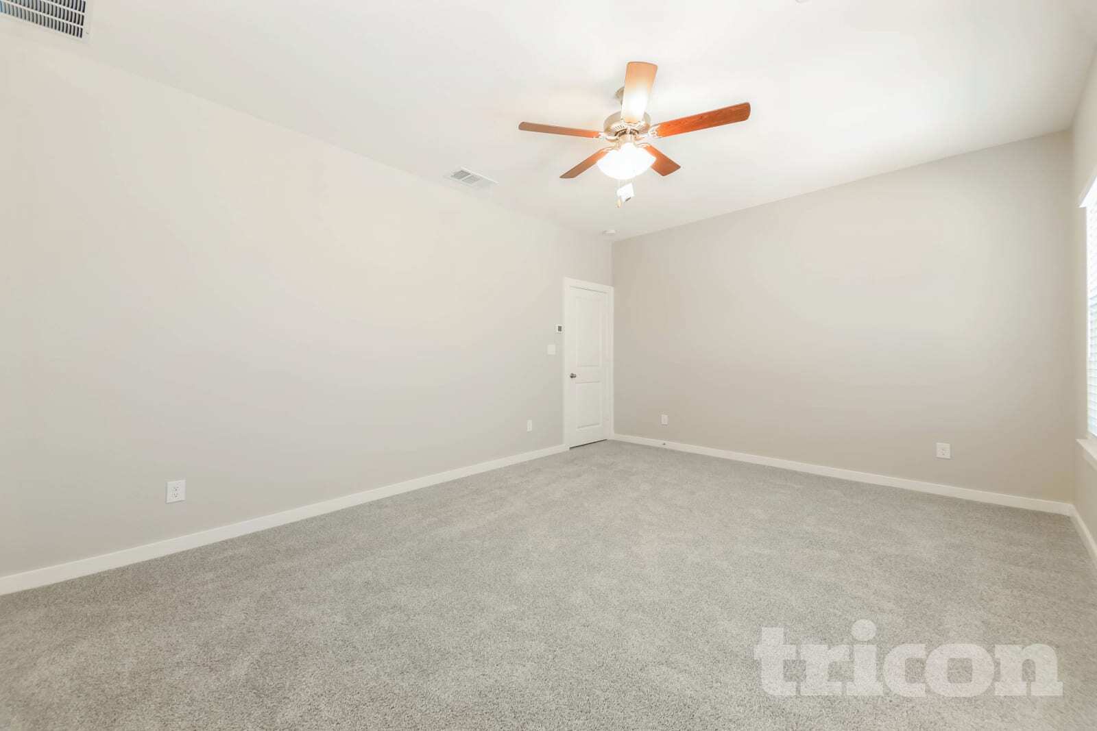 Building Photo - 5404 Sandstone Dr