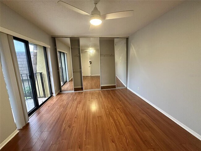 Building Photo - 5363 Bamboo Ct