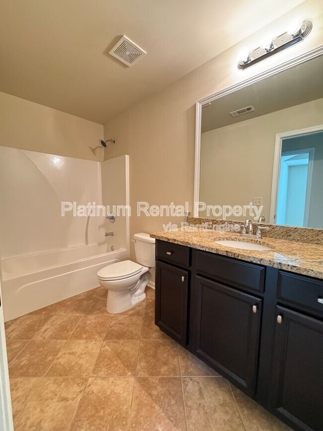 Building Photo - 13318 Flamingo Rd