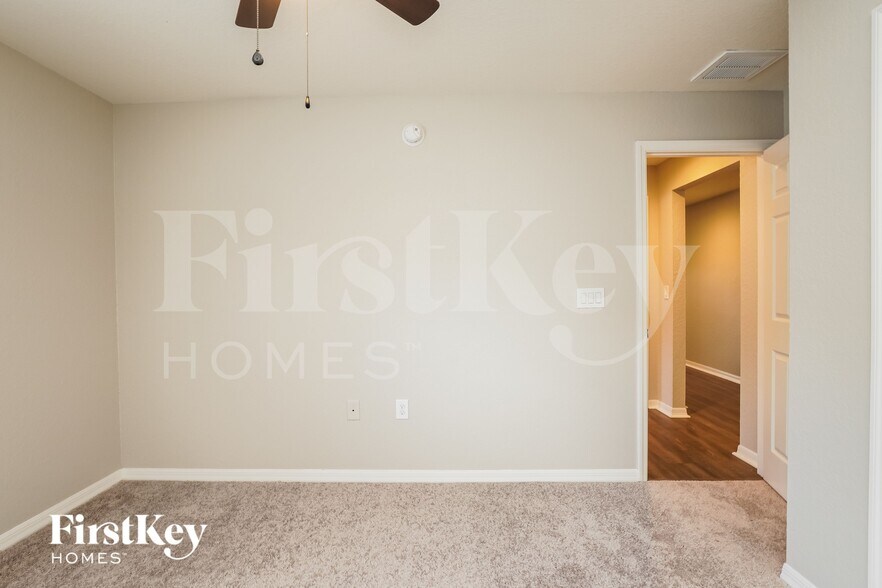 Building Photo - 250 Sandestin Dr