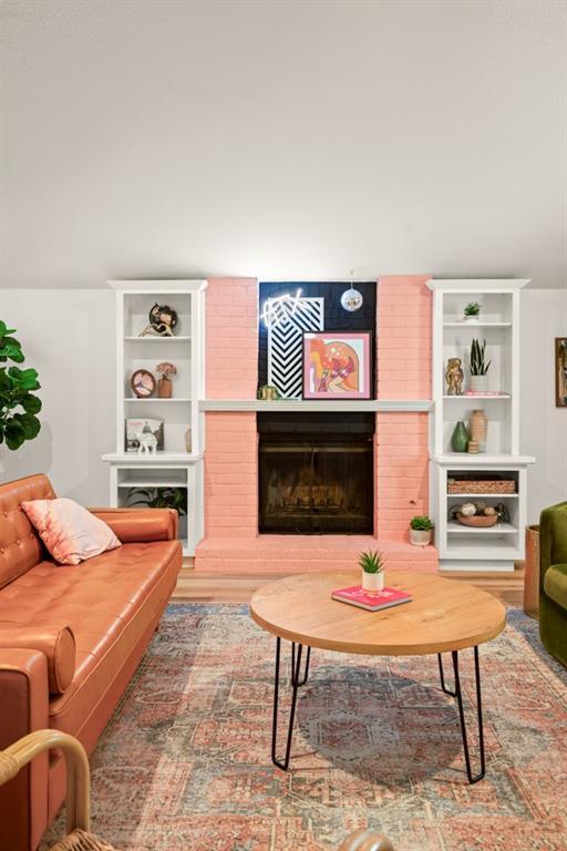 Building Photo - 11011 Jordan Ln